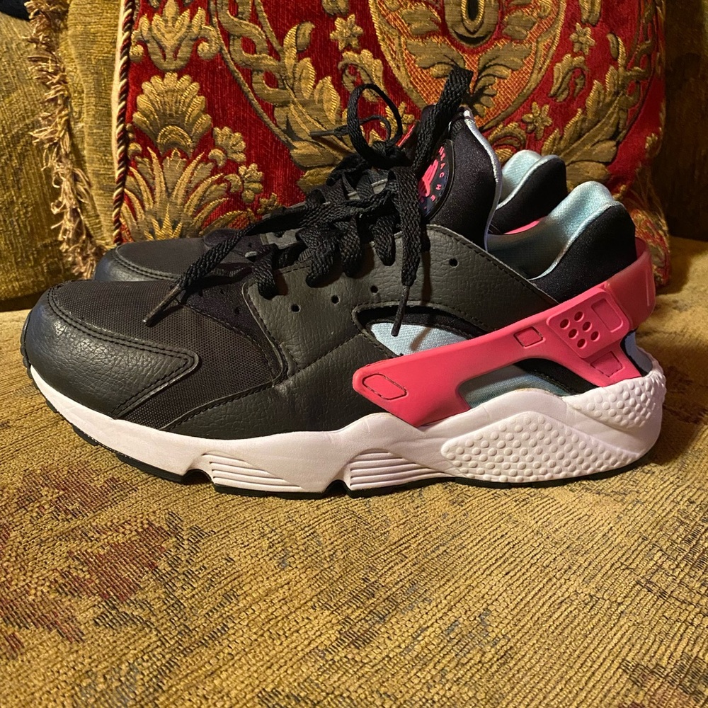 NIKE Air Huarache Run 'South Beach' laser pink 10.5
